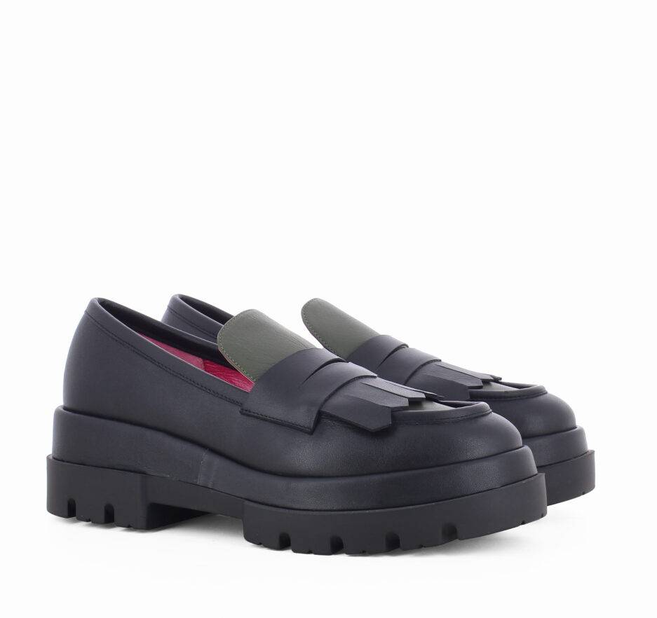 Le Babe MOCASSINI IN VITELLO NERO Offerte