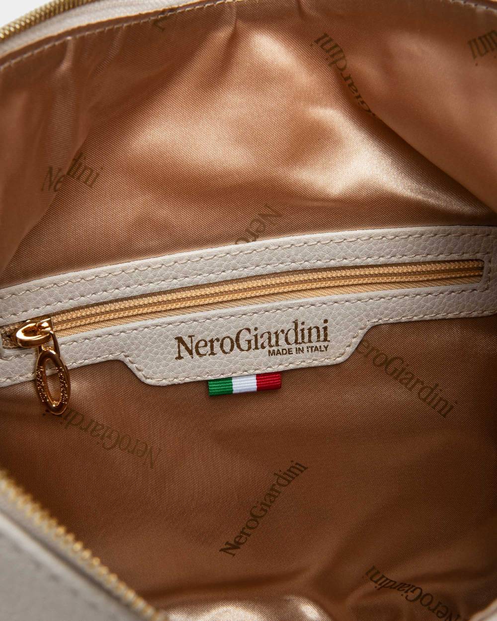 NeroGiardini Art. E443780D Convenienza