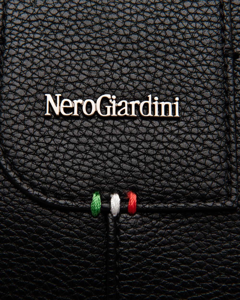 NeroGiardini Art. E242500U In Linea