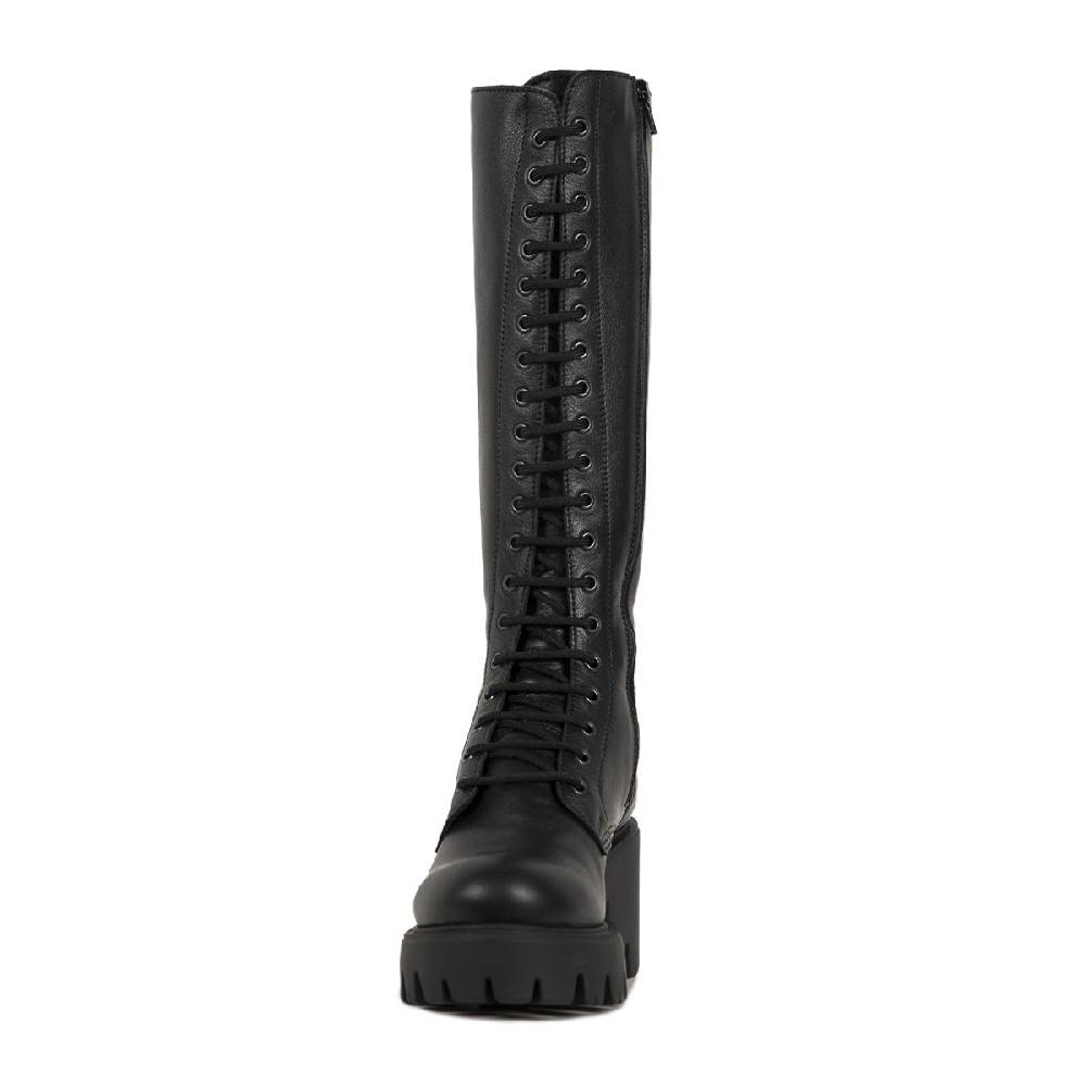 Le Dangerouge Inessa Lace In Vendita
