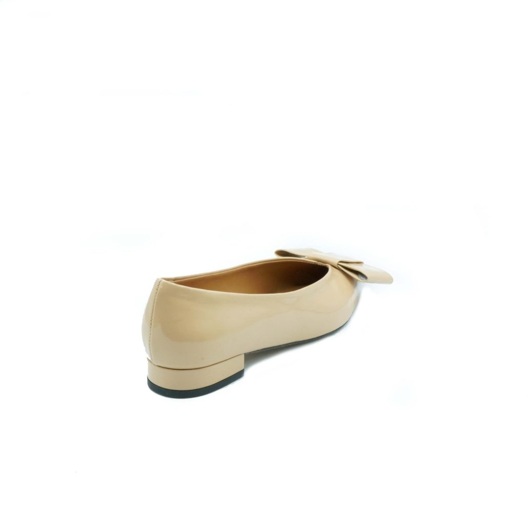 Lea Gu ballerina in vernice, fiocco frontale, tacco 10mm 2025
