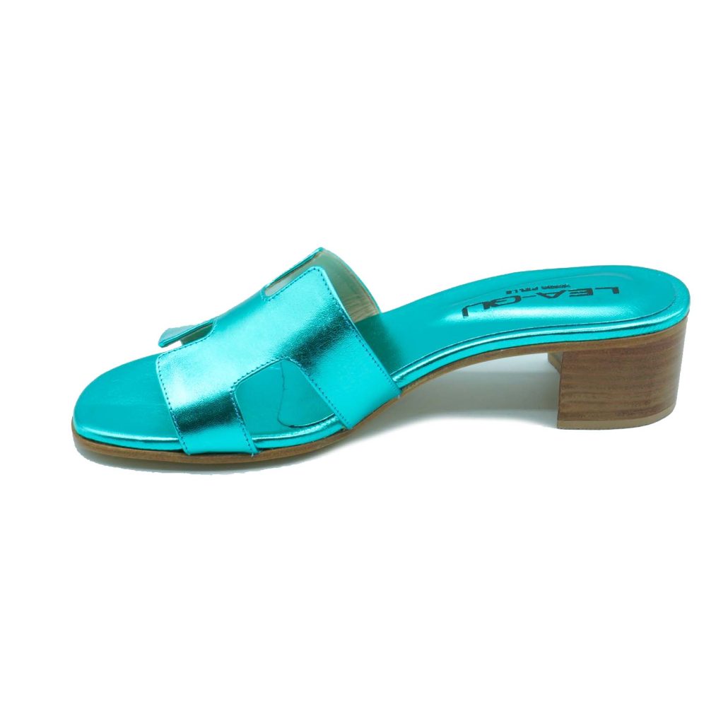 Lea Gu ciabattina in nappa laminata , fascia frontale, tacco 30mm Qualità