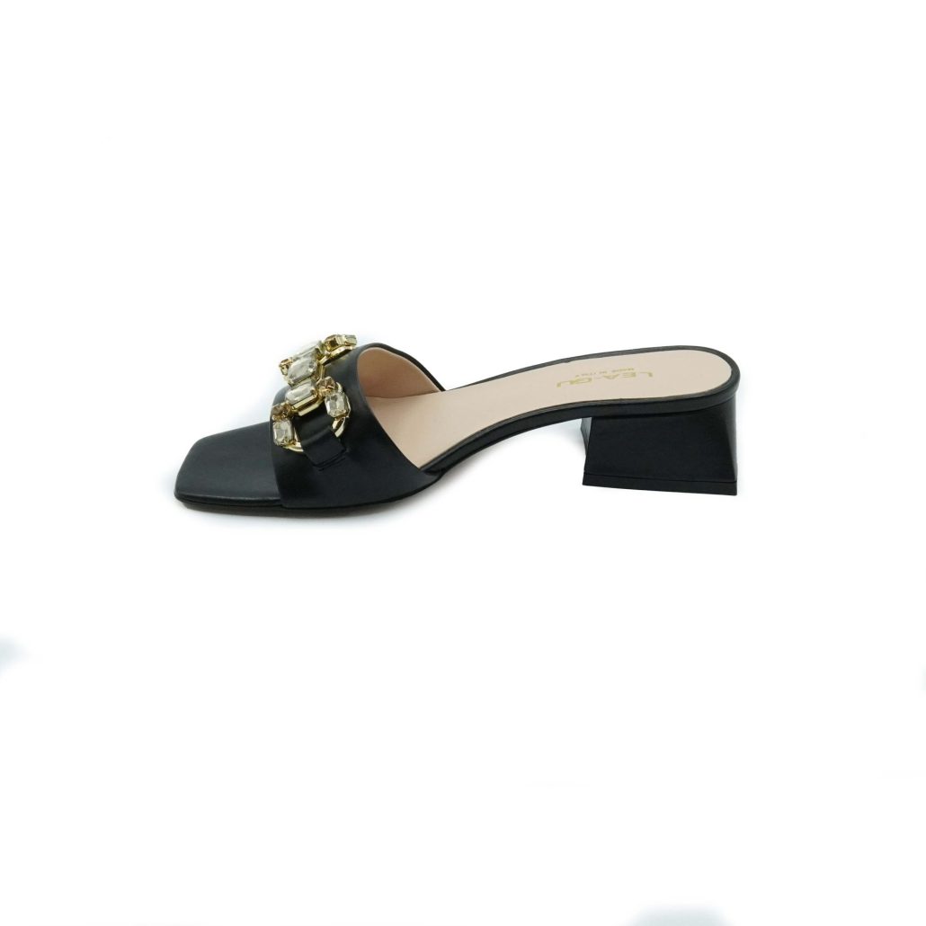 Lea Gu ciabattina in nappa, fascia con accessorio frontale, tacco 45 mm Acquista Ora