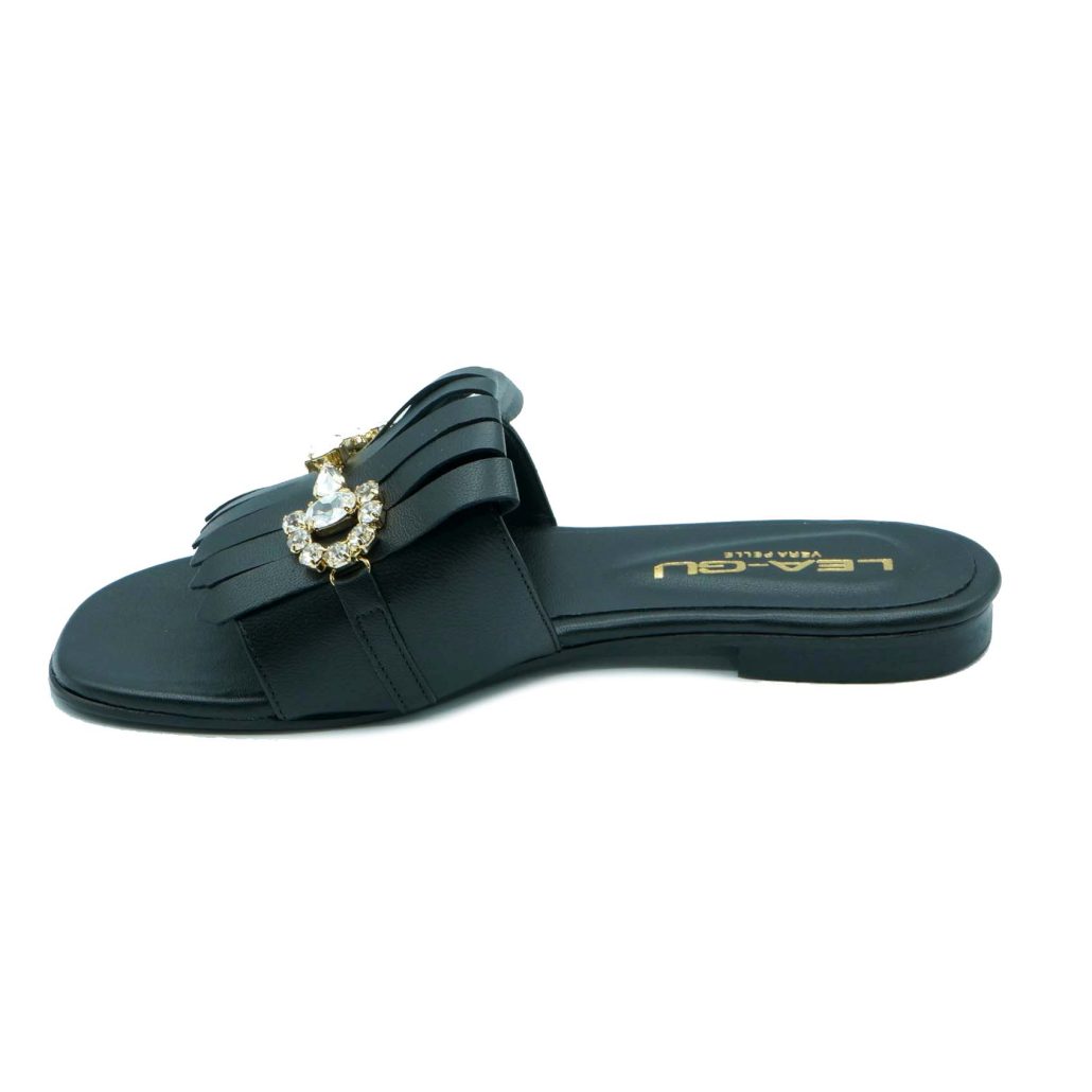 Lea Gu ciabattina in nappa, fascia con frange e accessorio frontale, tacco 10mm Consegna Veloce