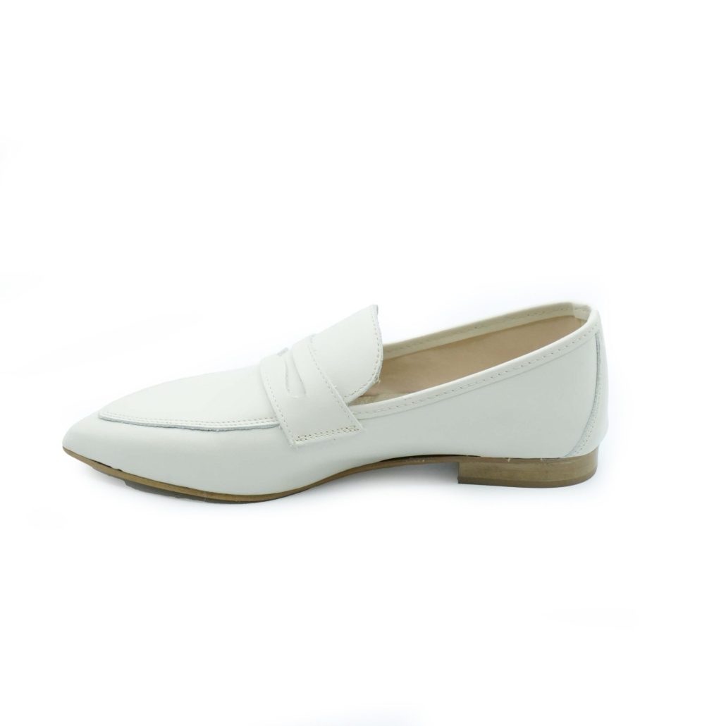 Lea Gu mocassino in nappa, bocca di leone frontale, tacco 10mm Offerta