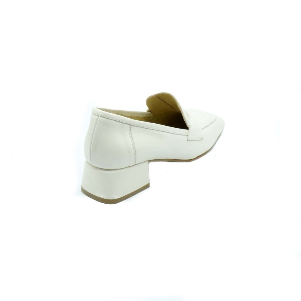 Lea Gu mocassino in nappa, punta quadrata, bocca di leone frontale, tacco 35mm Economico