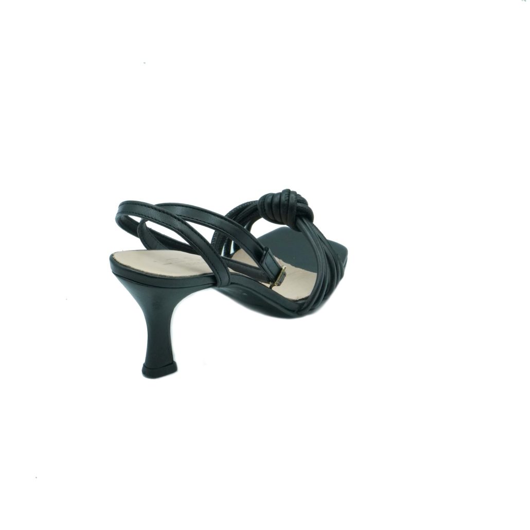Lea Gu sandalo in nappa, fasce frontali con nodo , punta quadrata, chiusura alla caviglia, tacco ricoperto 70mm Nuovo