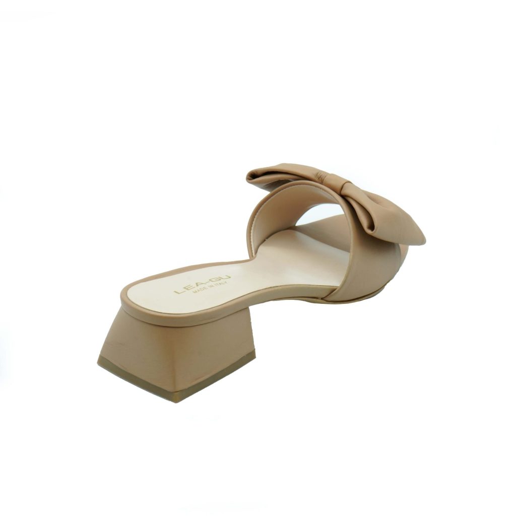 Lea Gu sandalo in nappa, fascia frontale con fiocco, tacco 30mm Pezzi Unici