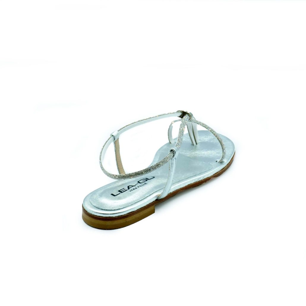 Lea Gu sandalo in nappa laminata, strass frontali, tacco 10mm Nuova