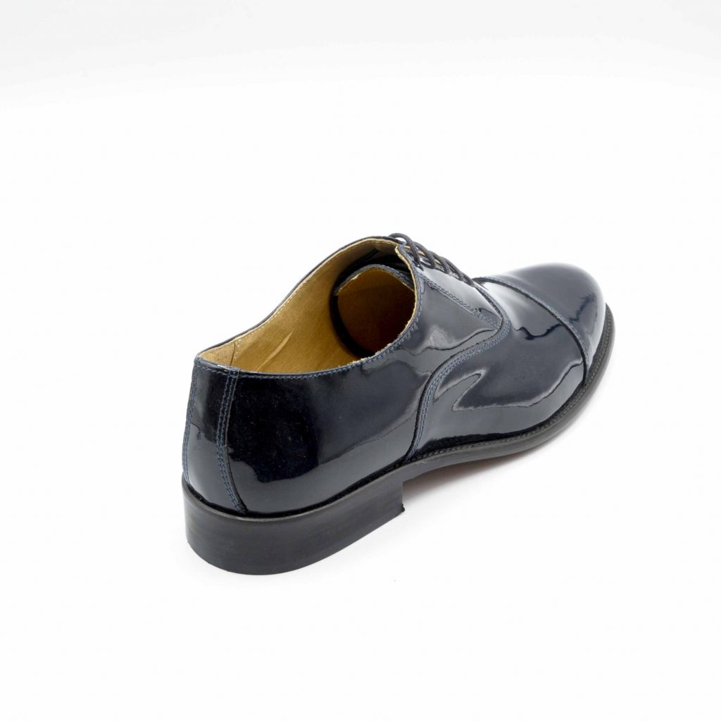 Lea Gu scarpa in vernice allacciatura frontale e taglio in punta, tacco 25 mm Online