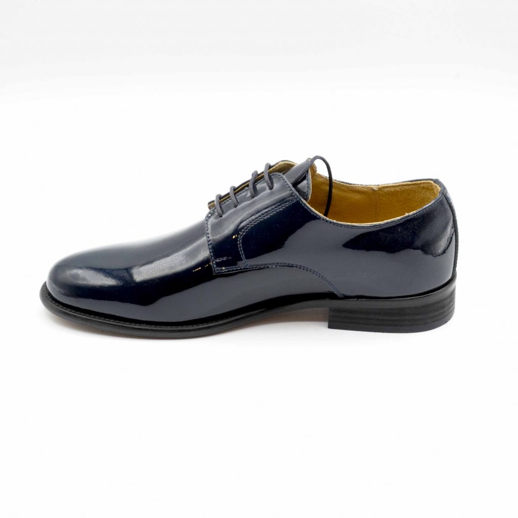 Lea Gu scarpa in vernice con allacciatura frontale, tacco 25 mm Outlet
