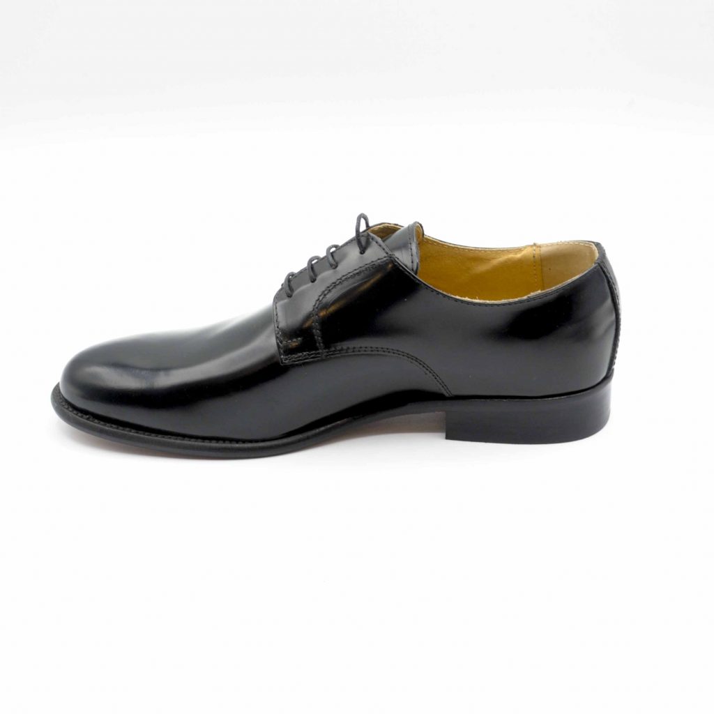Lea Gu scarpa in vitello abrasivato con allacciatura frontale, tacco 25 mm Saldi