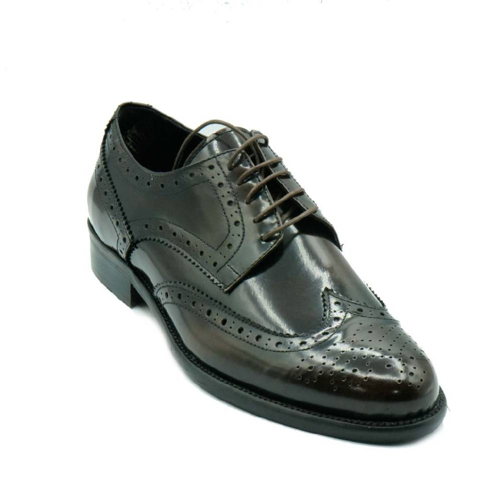 Lea Gu scarpa in vitello abrasivato, allacciatura frontale, lavorazione in punta, tacco 25mm Offerte