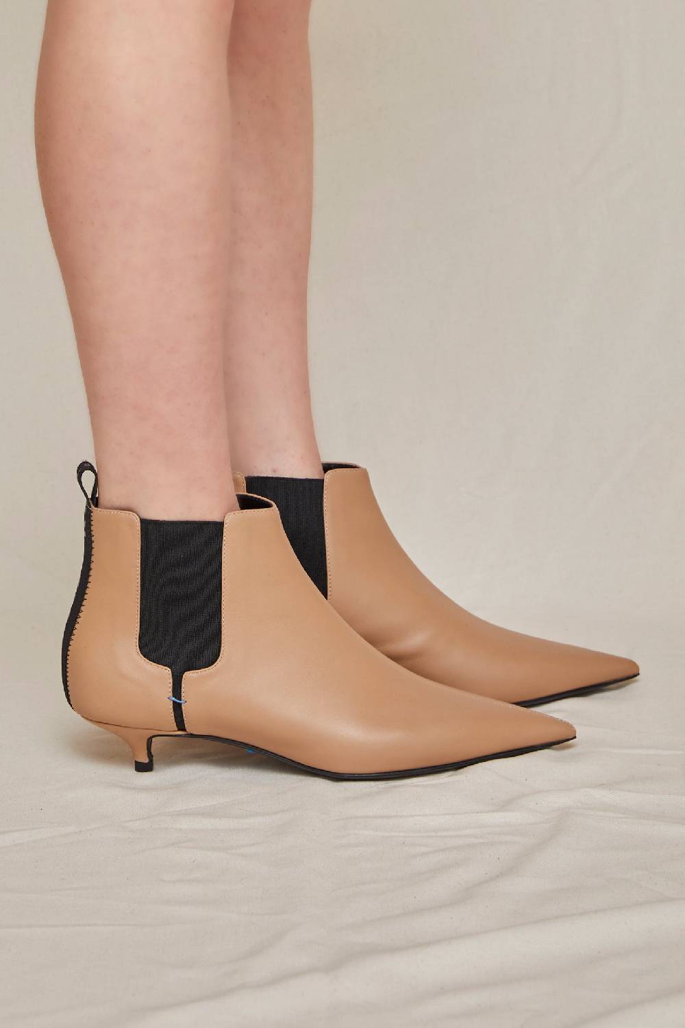 Kalliste K30 KITTEN HEEL BOOTS CAMEL Negozio