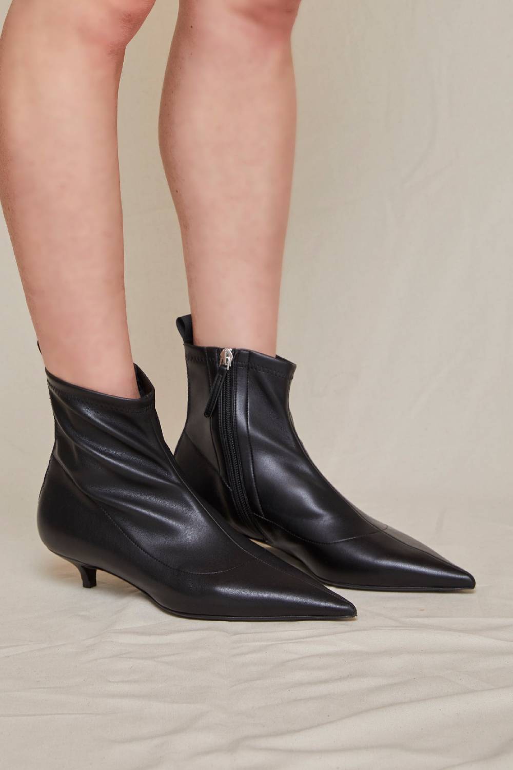 Kalliste K30 KITTEN HEEL BOOTS BLACK In Saldo