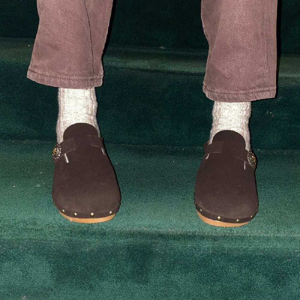 Kate Cate ALLEGRA CLOGS BROWN SUEDE CALFSKIN In Vendita