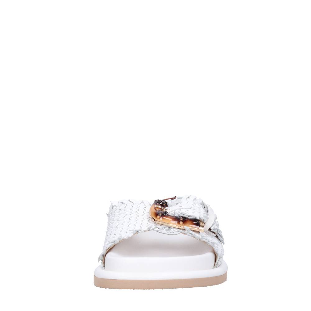 EMANUELLE VEE Mules in pelle Sconto