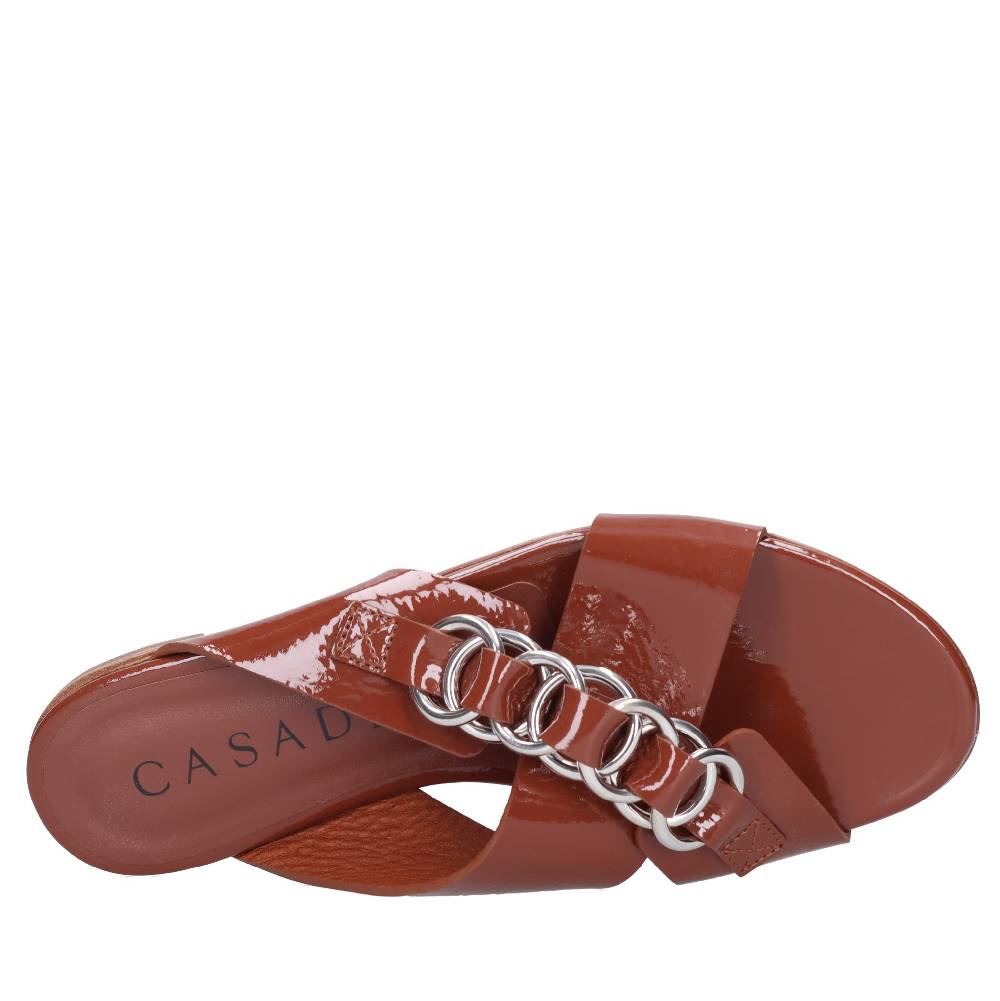 CASADEI Mules in vernice Hotsell