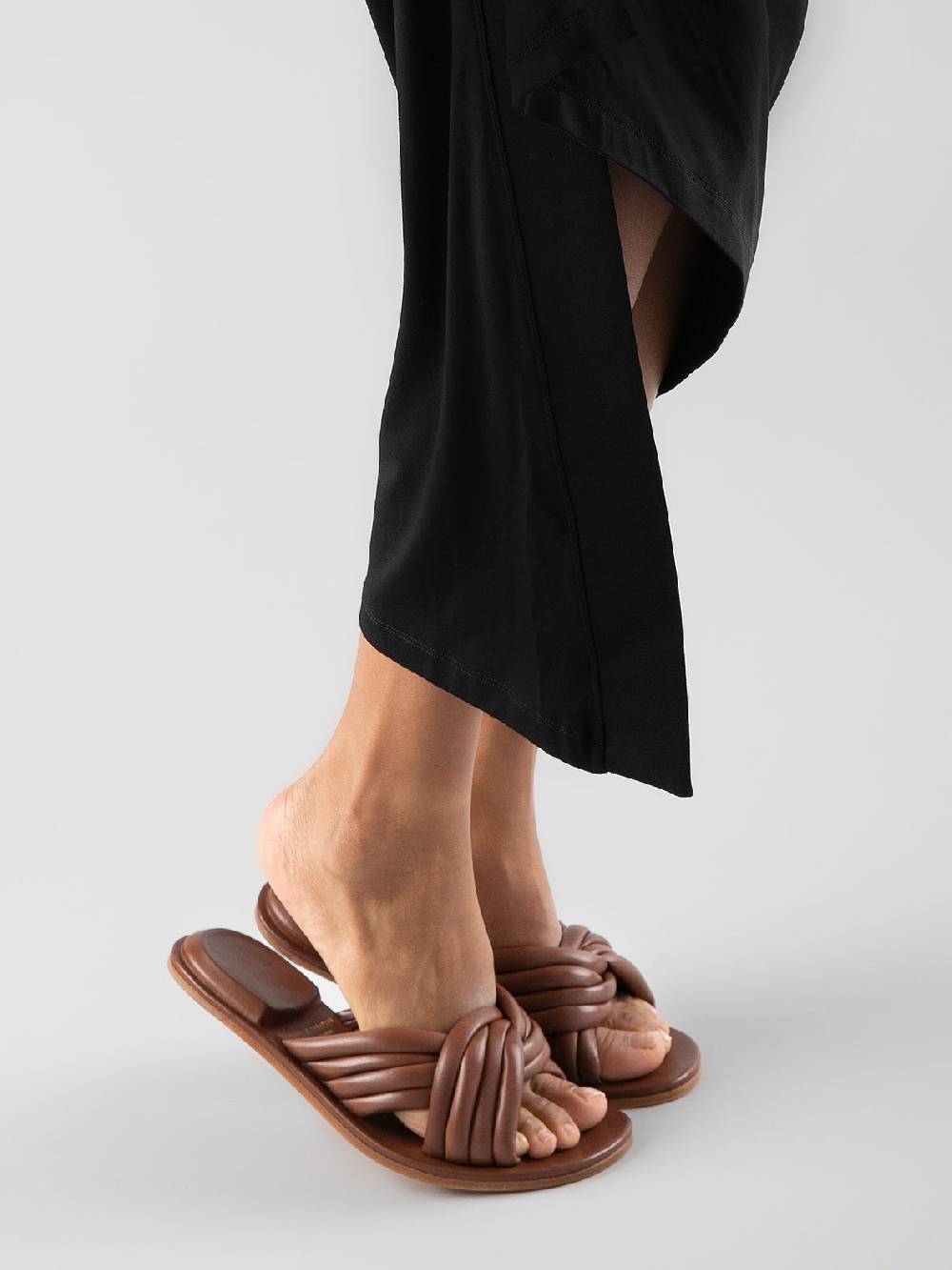 Officine Creative CYBILLE 004 Sandali in Pelle Marrone Hotsell