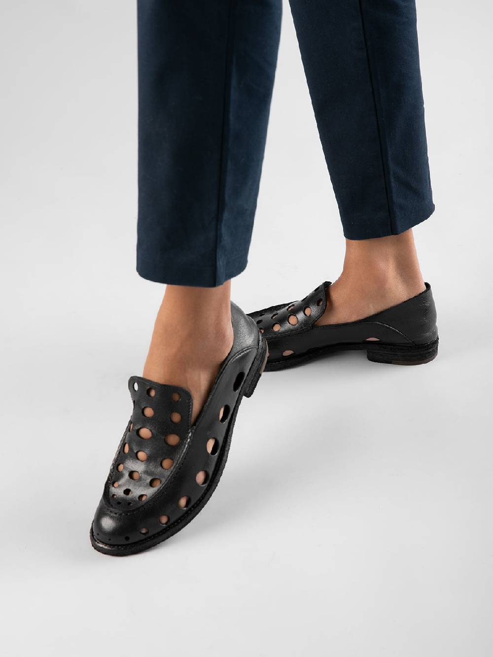 Officine Creative LEXIKON 542 Mocassini in Pelle Nera Online