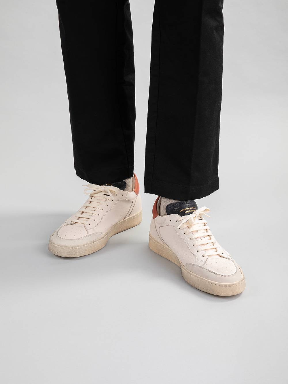 Officine Creative MAGIC 001 Sneakers in Pelle e Camoscio Bianco Vendita Economica
