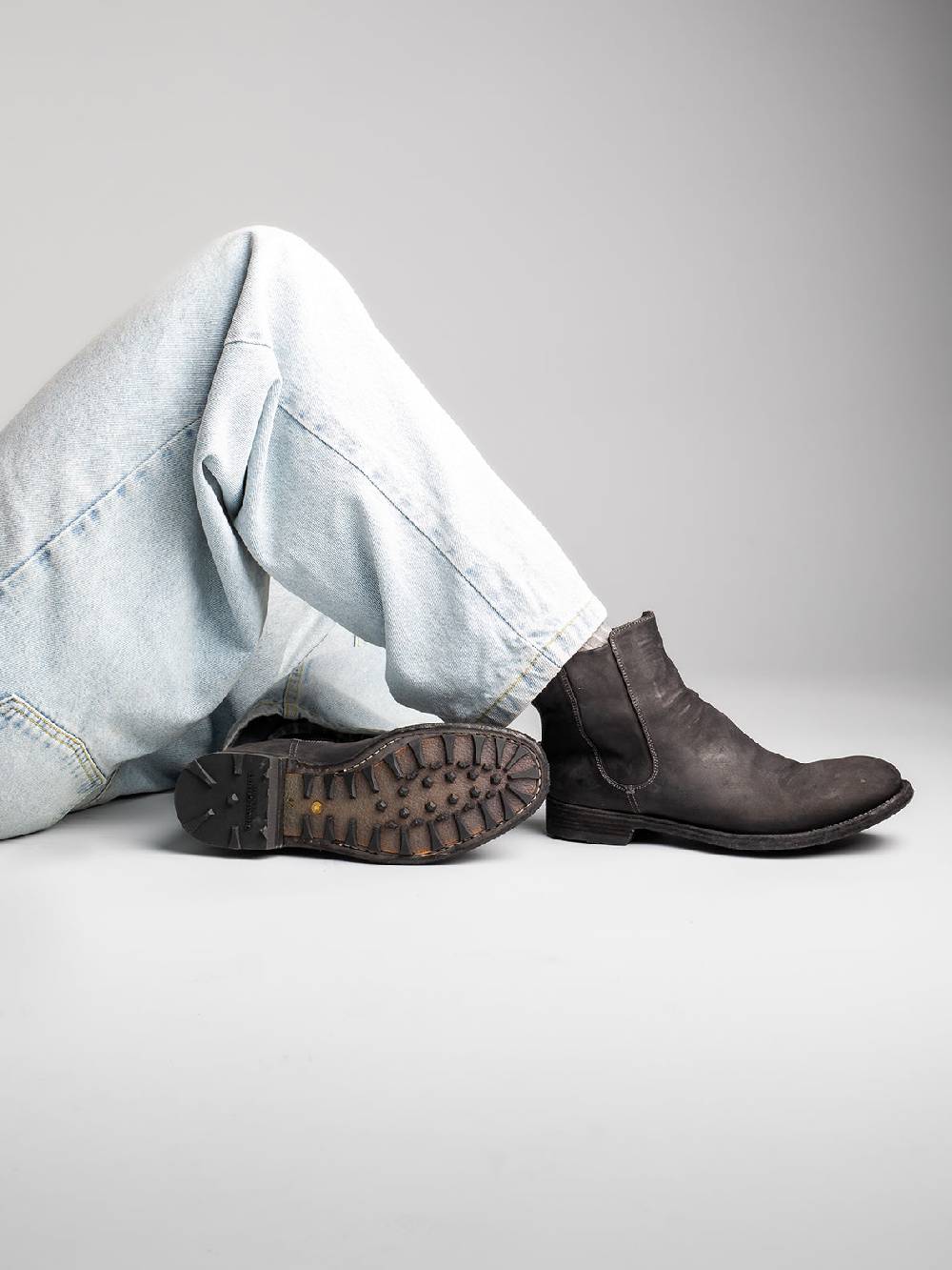 Officine Creative ARBUS 021 Stivaletti Chelsea in Pelle Grigia Vendita Economica