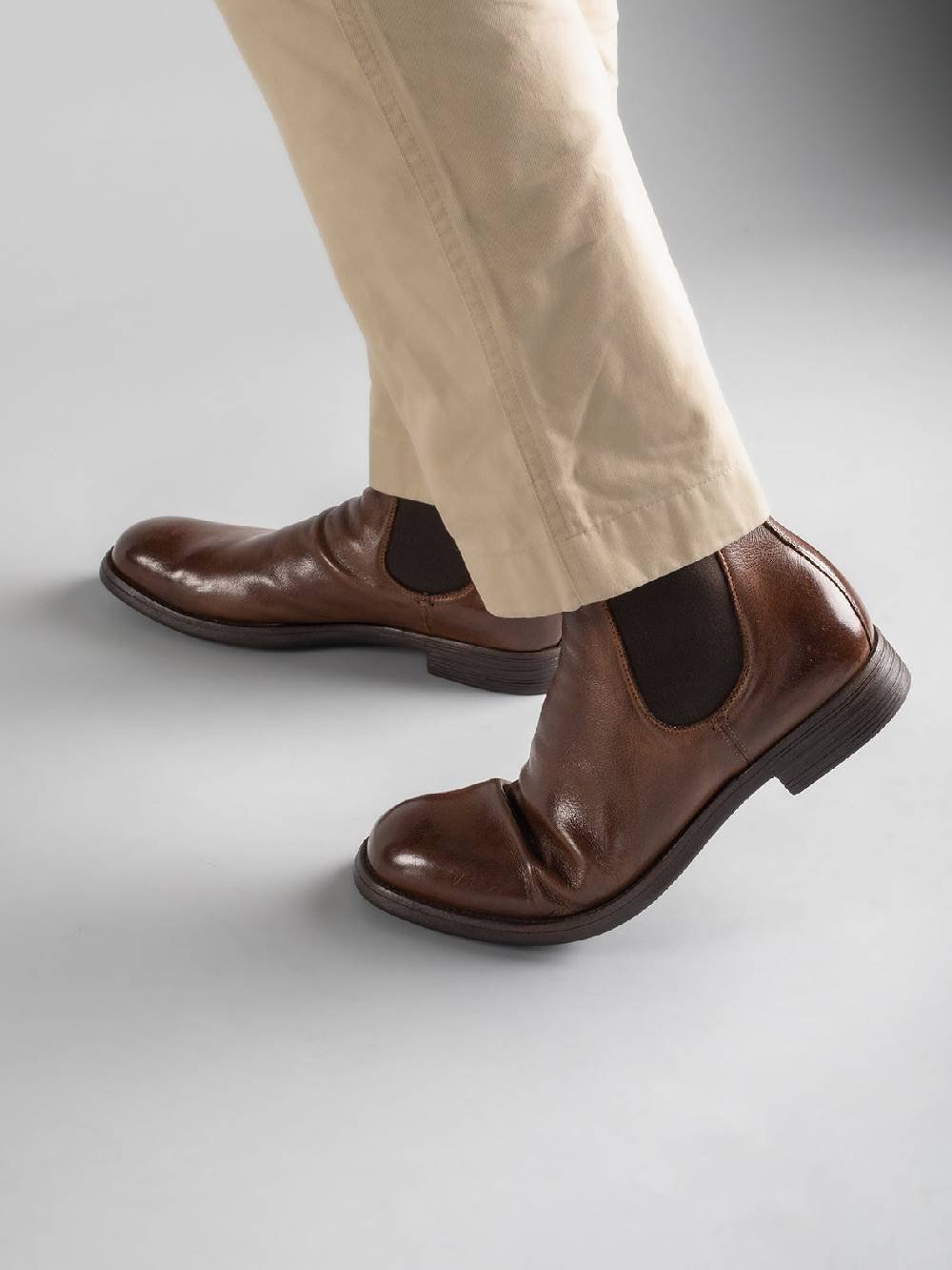 Officine Creative CHRONICLE 002 Stivaletti Chelsea in Pelle Marrone ACQUISTA ORA