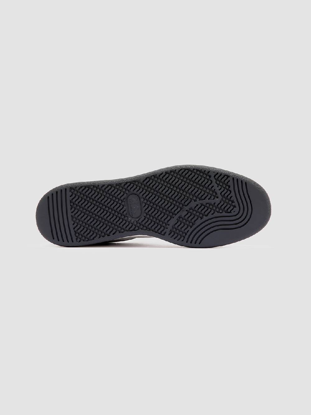 Officine Creative THE ANSWER 001 Sneaker Basse in Camoscio e Pelle Bianca Limitato a 3 giorni