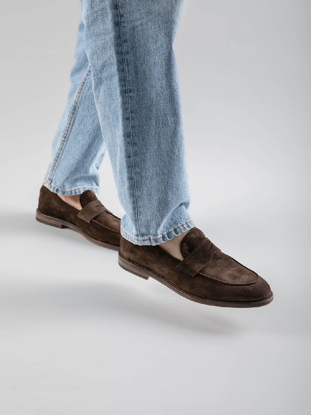 Officine Creative OPERA 001 Mocassini Penny Loafer in Pelle Scamosciata Marrone Vendita calda