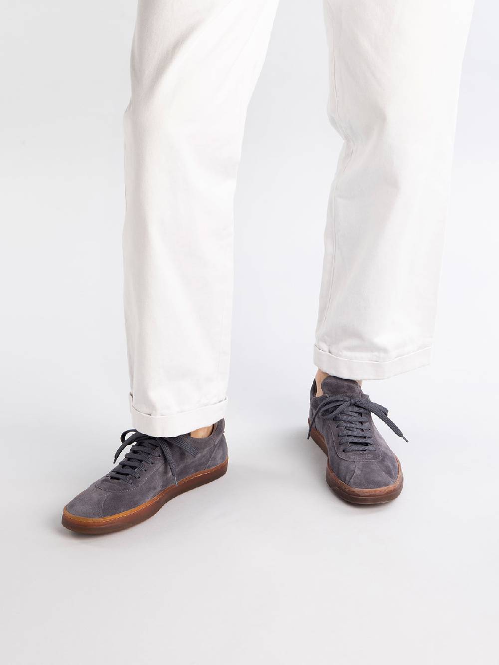 Officine Creative KARMA 015 Sneakers Basse in Pelle Scamosciata Tortora Affare Del Giorno