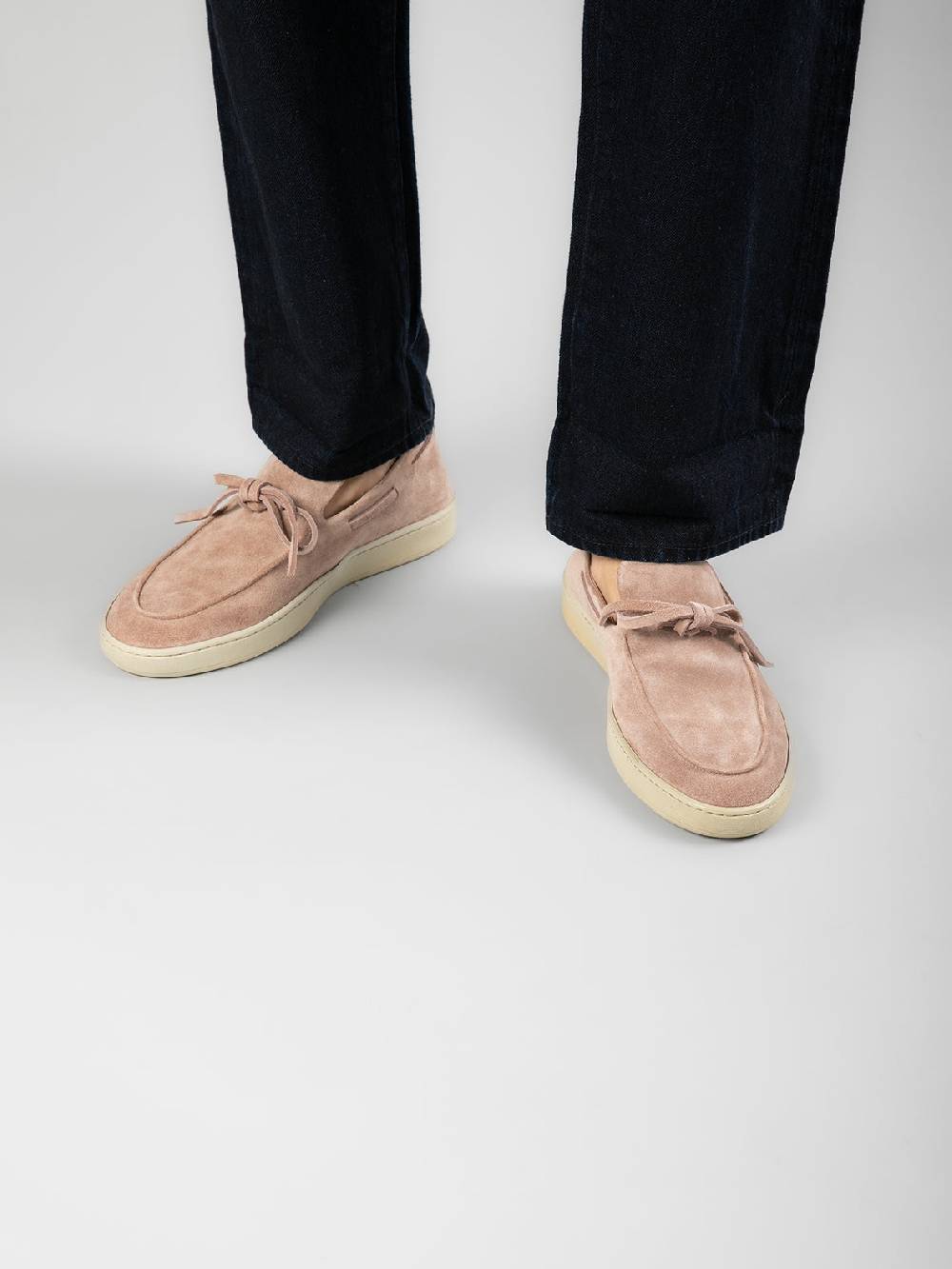 Officine Creative HERBIE 003 Mocassini da barca in Pelle Scamosciata Grigia Online Outlet