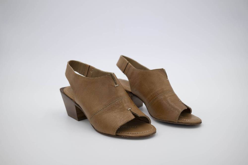 Openclosedshoes HALE01 Foam Teak In Linea