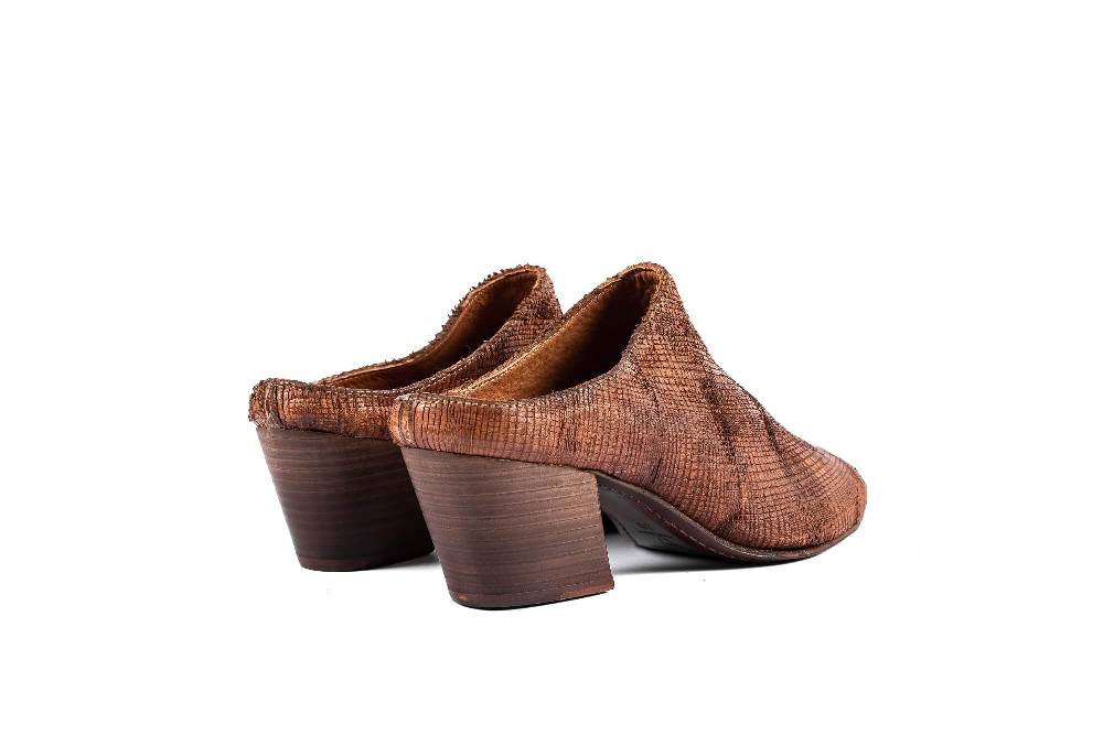 Openclosedshoes TISHA09 BUFALO COGNAC Saldi
