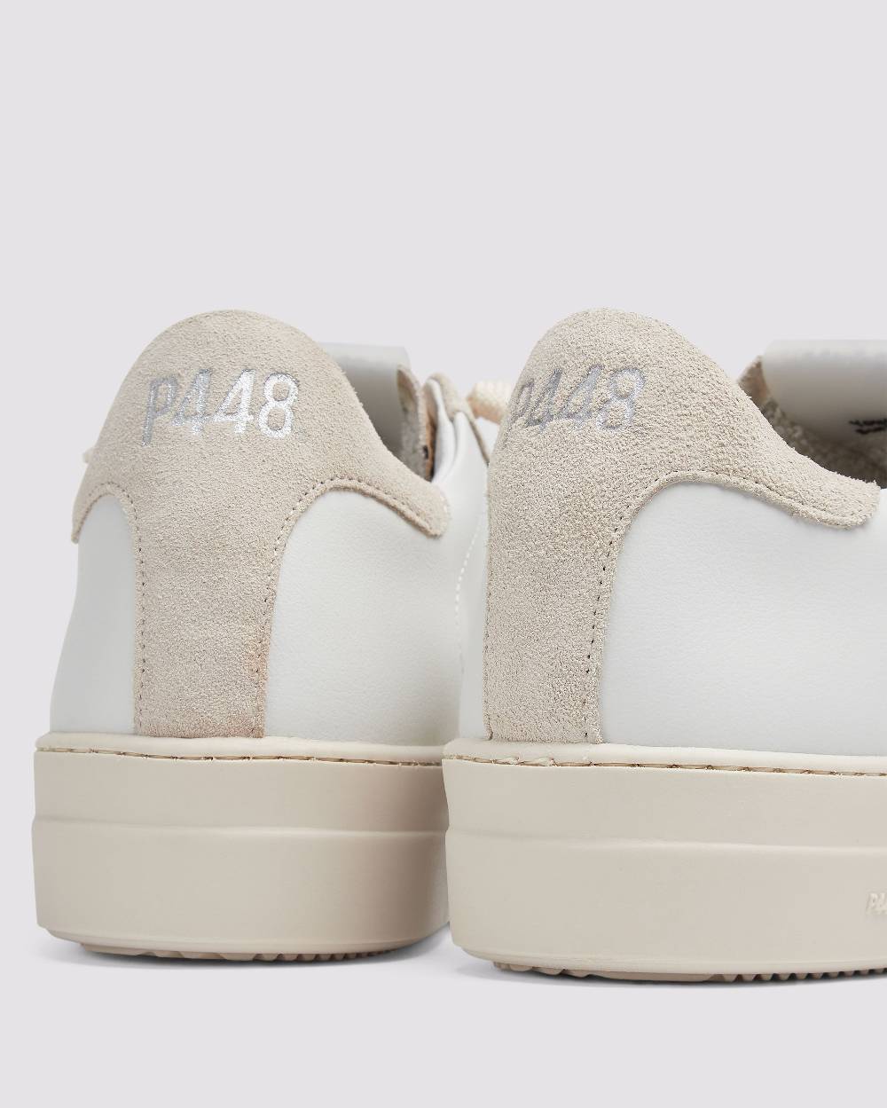 P448 Thea Trek Vendite Flash