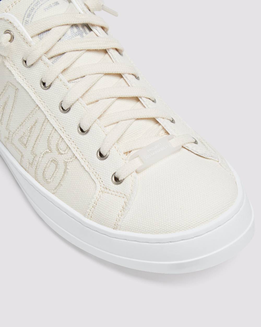 P448 John Cream Canvas Negozio
