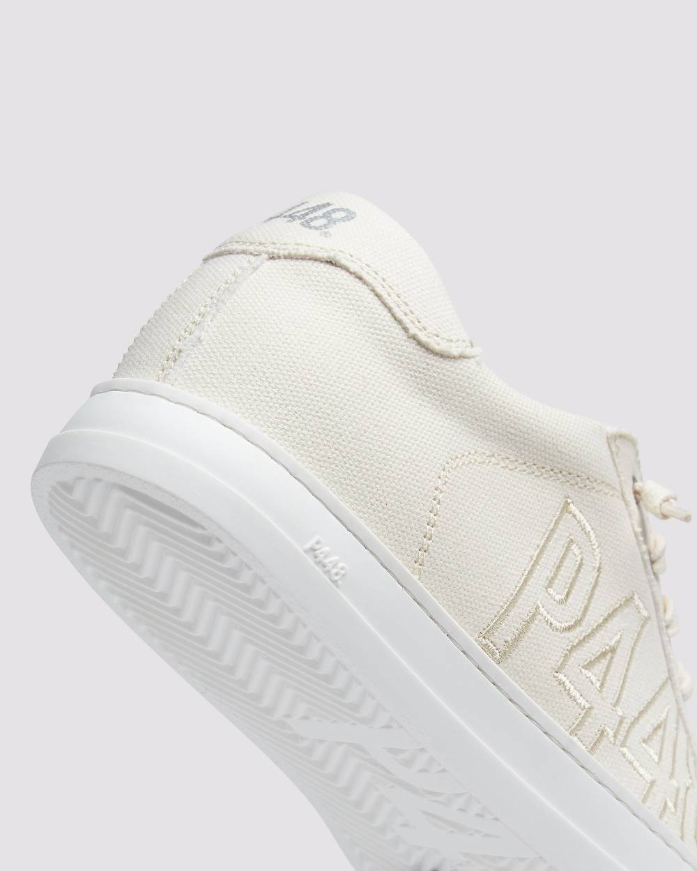 P448 John Cream Canvas Negozio