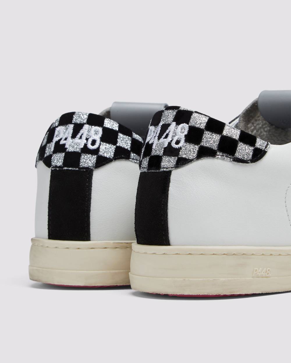 P448 John Check Vendita
