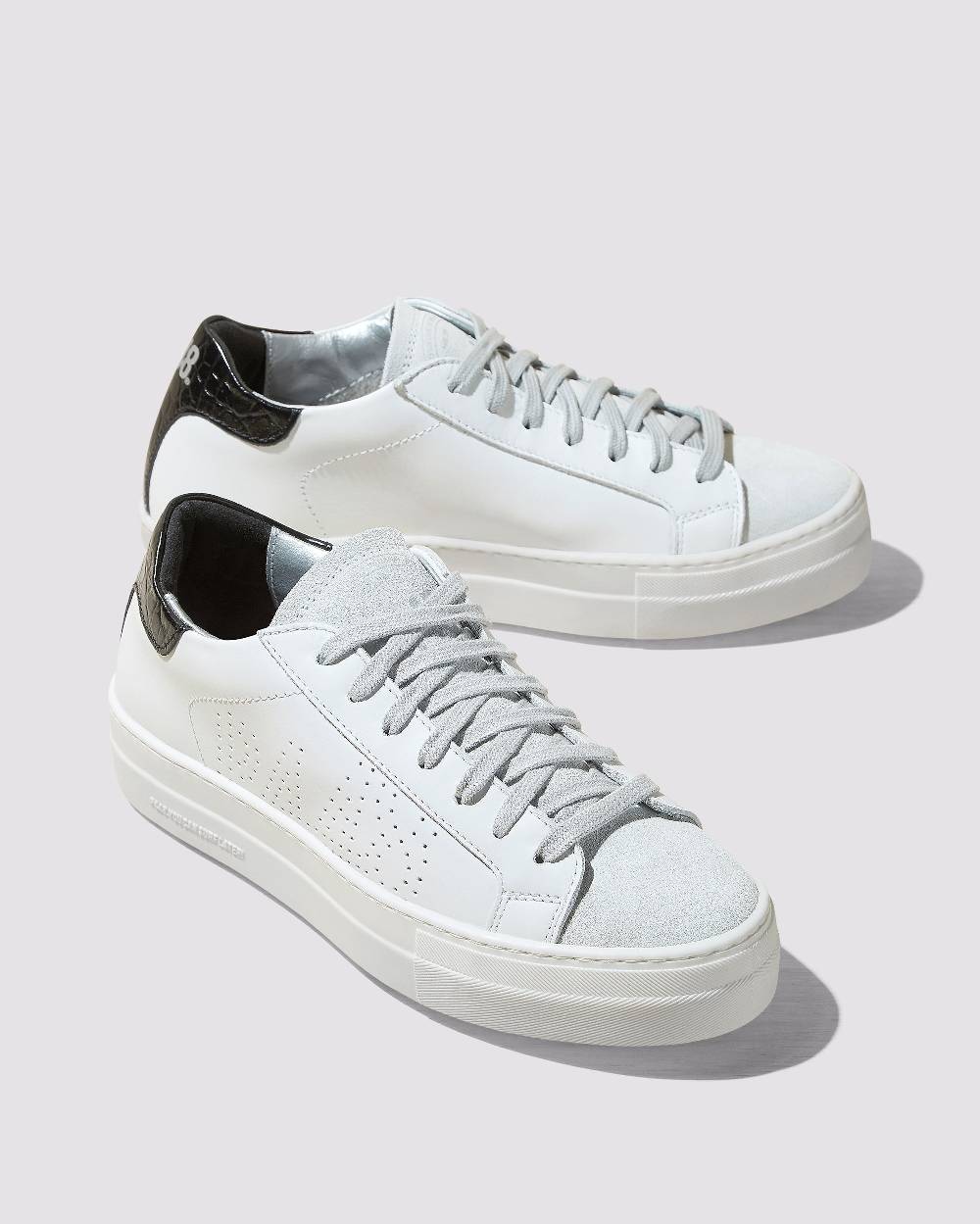 P448 Thea White/Black Italy
