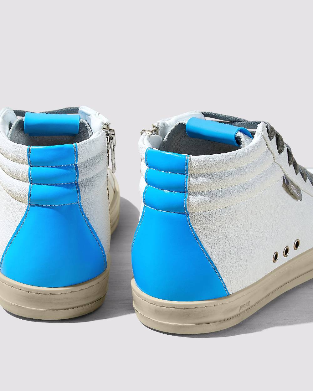 P448 Skate Recycled White/Blue Vendita