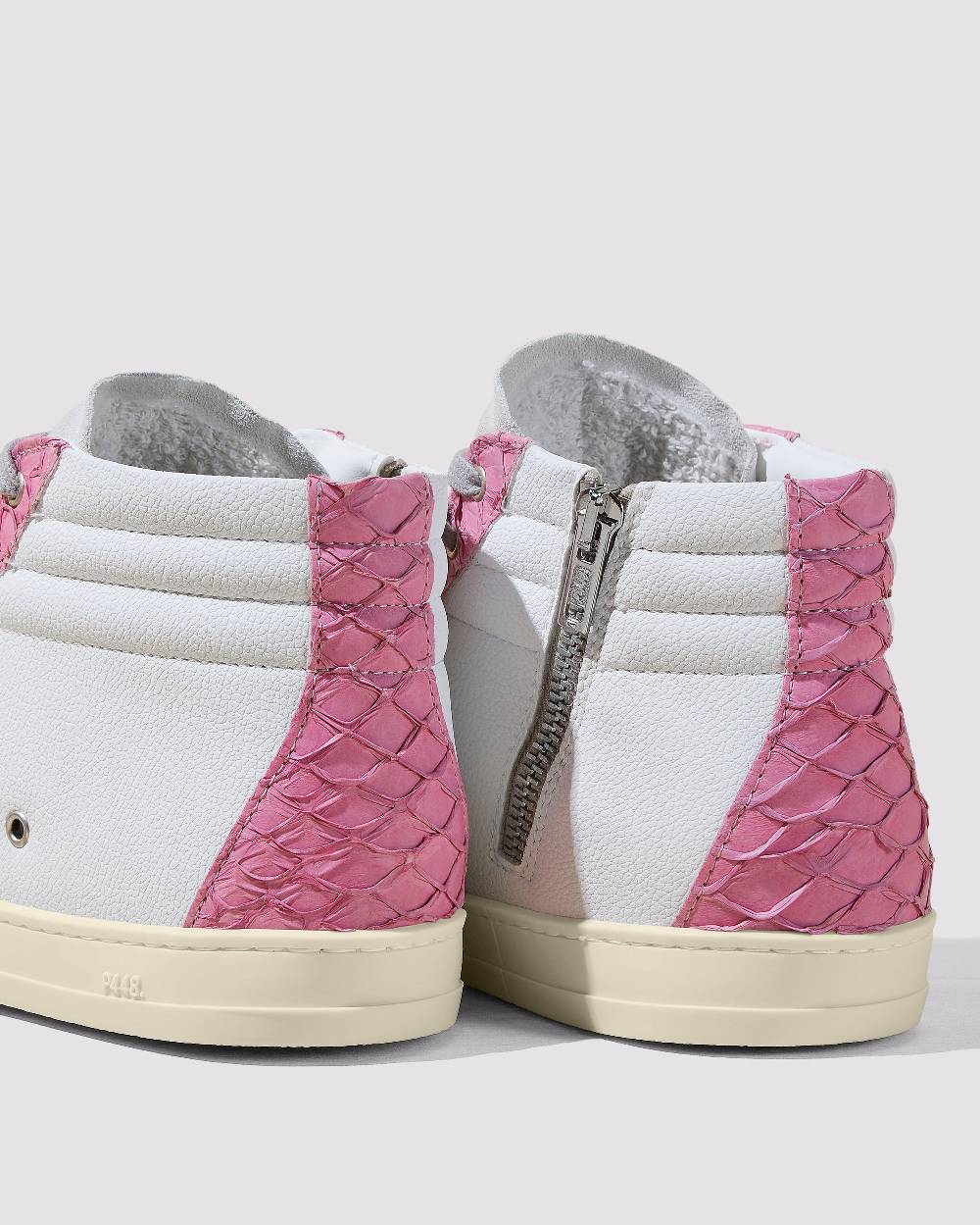 P448 Skate Carp/Pink Qualità Garantita