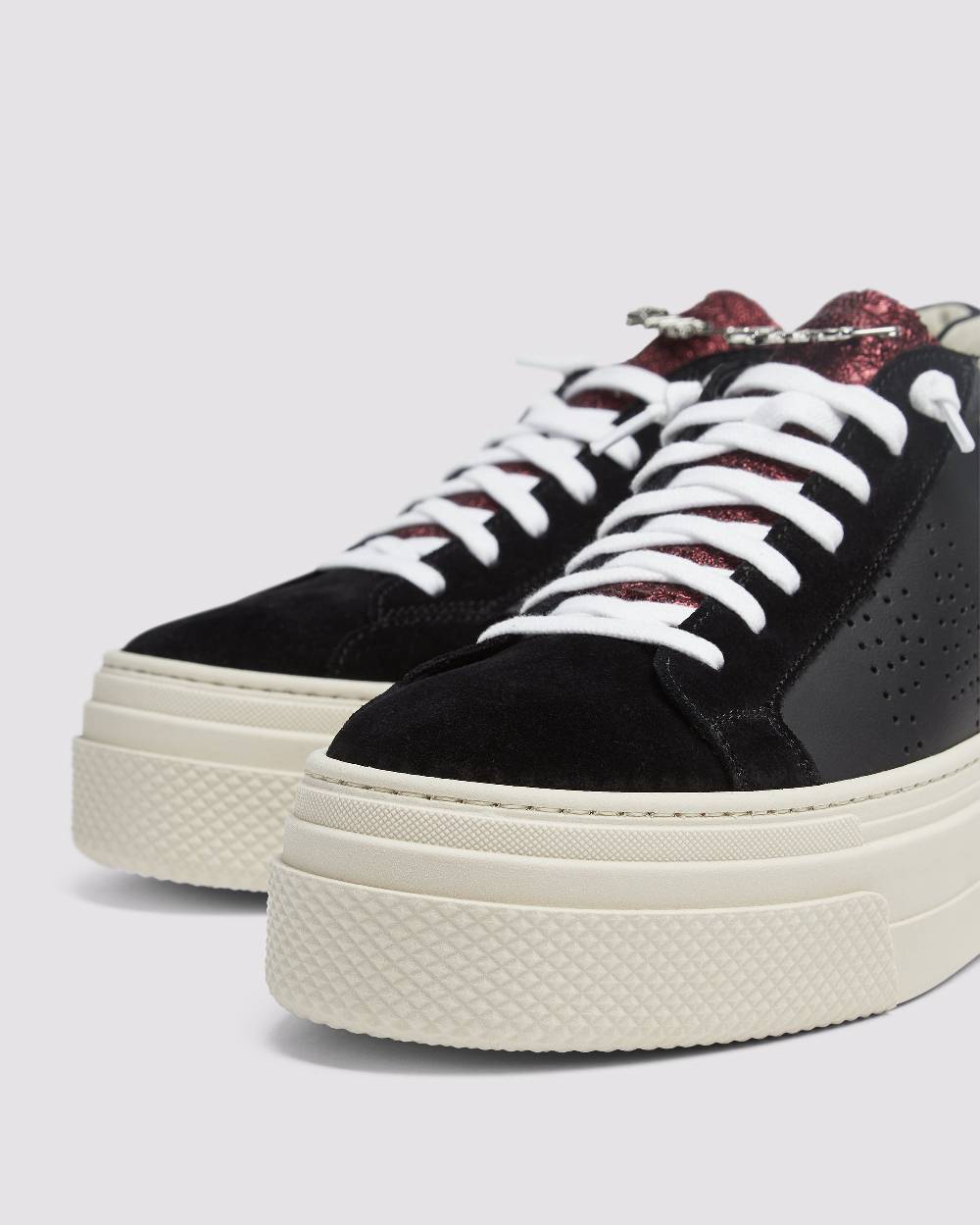 P448 Thea Platform Black/Stud Vendita Economica