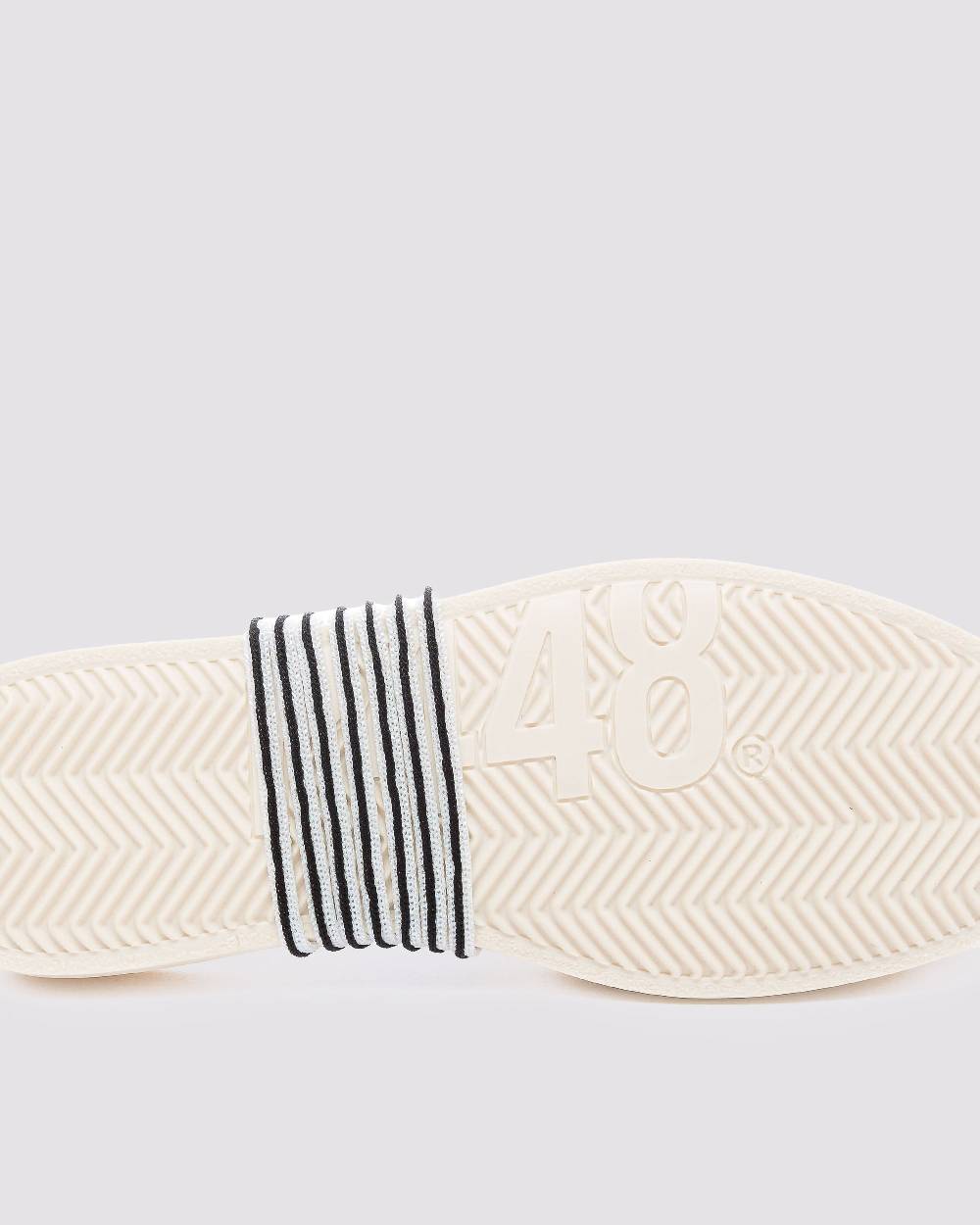 P448 Shoelaces Striped Promozione Limitata