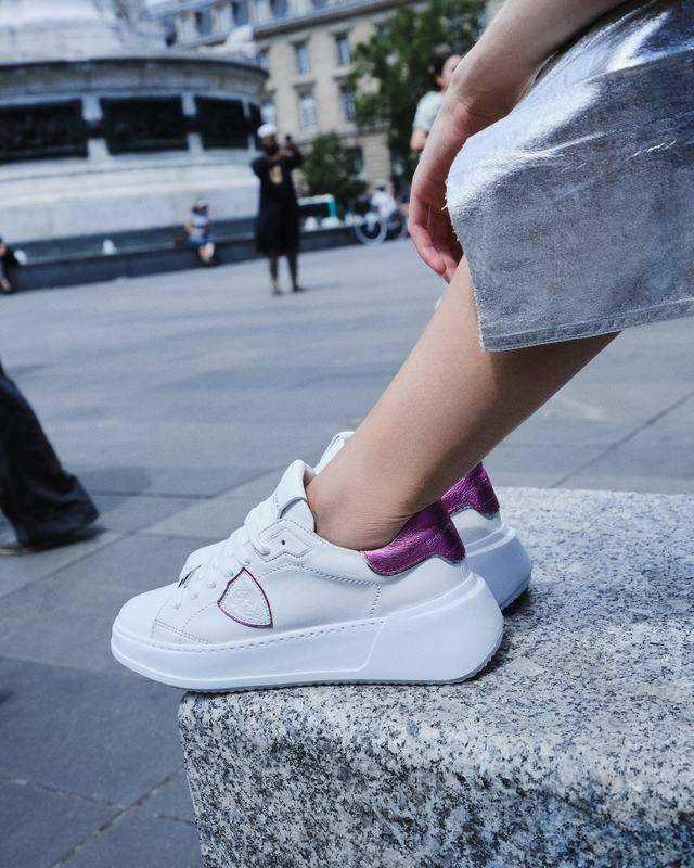Philippe Model Sneaker basse Tres Temple donna - bianco e fucsia Acquista Ora