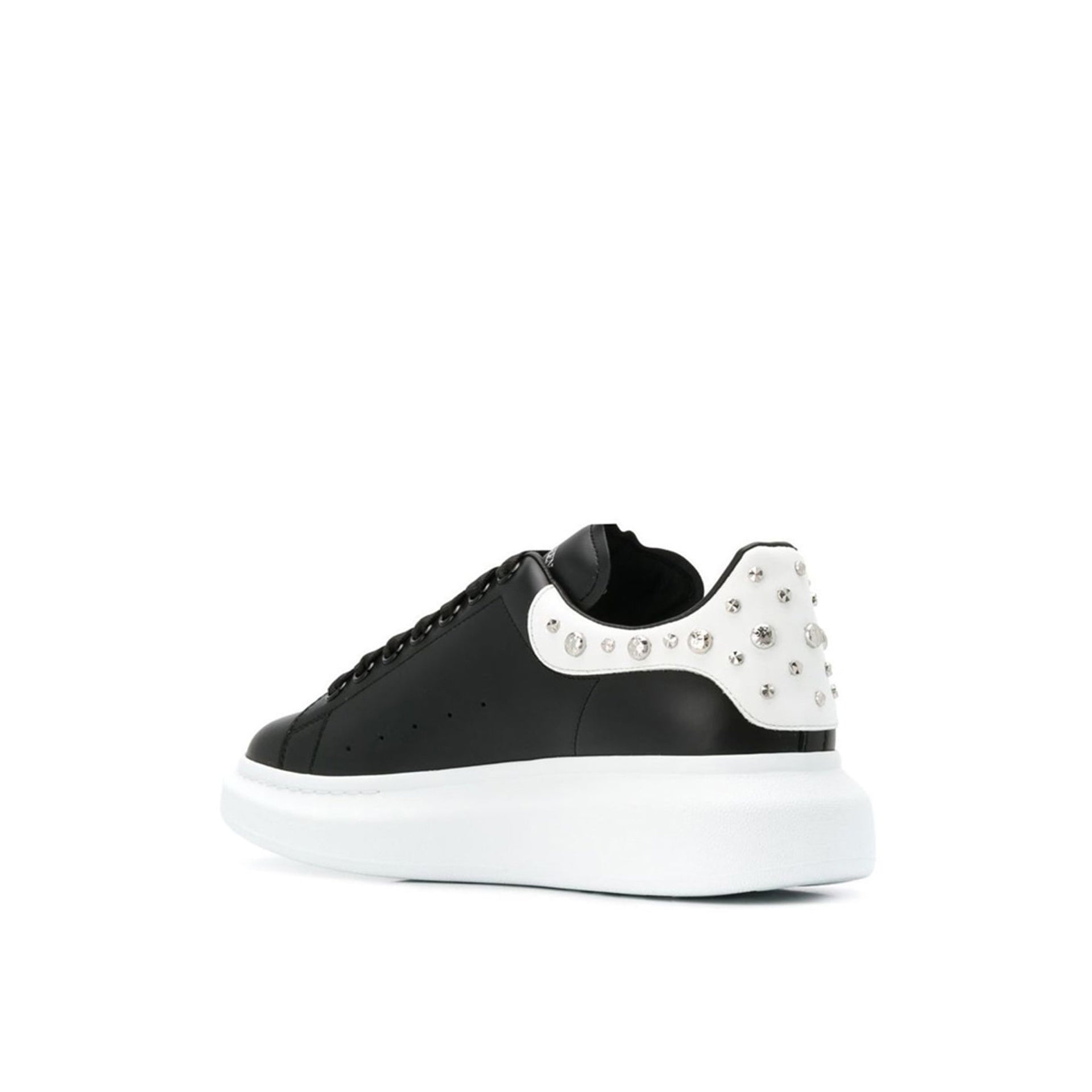 ALEXANDER MCQUEEN  Sneakers Alexander McQueen Nere in Pelle Borchiata Fino Al -60%