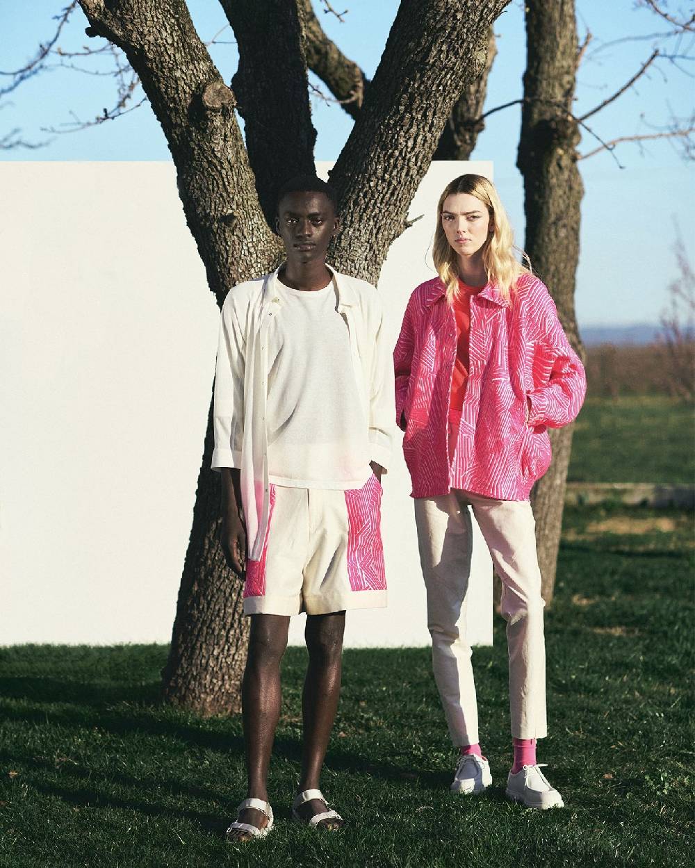 TAKATURNA  Giacca Cinetica Unisex Rosa Impetuoso & Bianco di TAKATURNA 2025