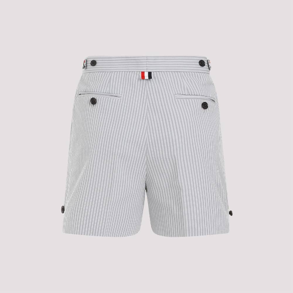 THOM BROWNE  Pantaloncini di Cotone Grigio Thom Browne con Righe Signature Prezzo Ridotto
