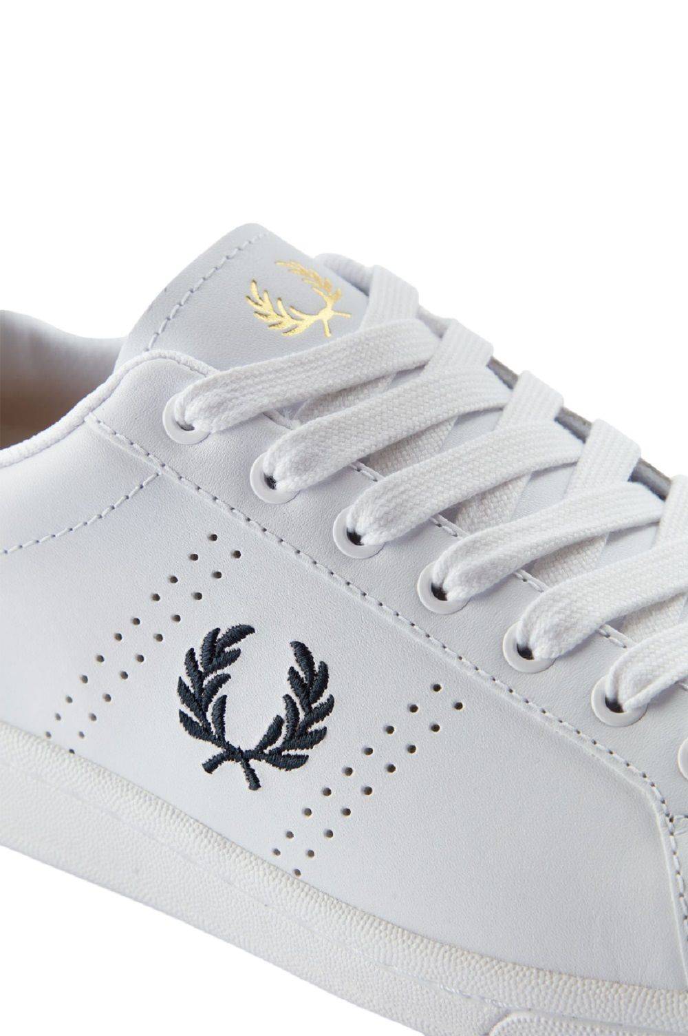 FRED PERRY  Sneakers in Pelle Bianca Fred Perry B721 - Scarpe Sportive da Uomo Vendita Calda