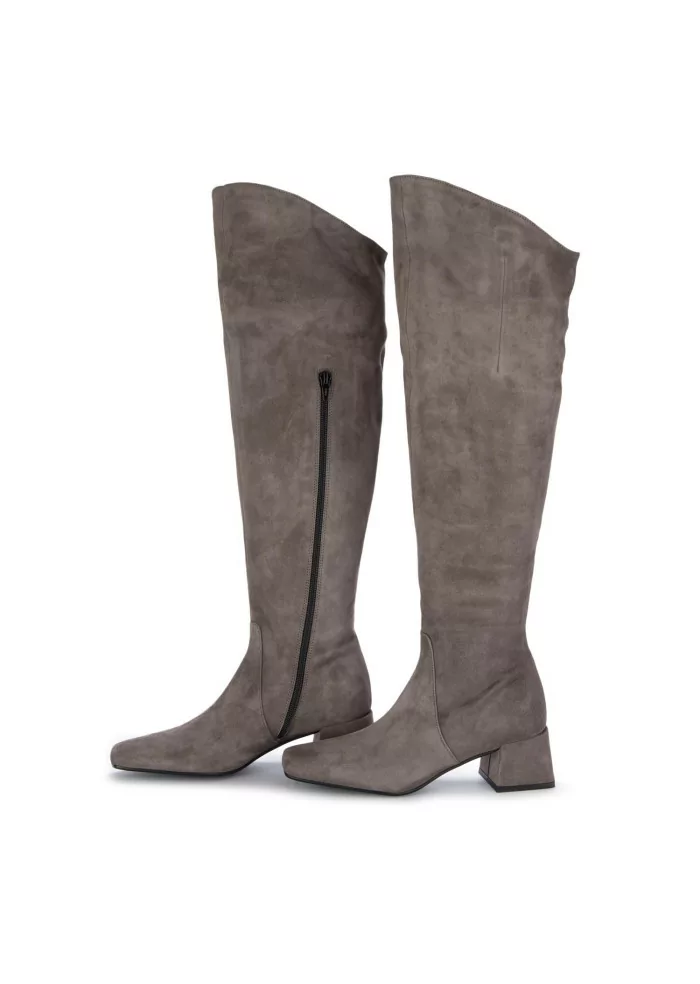 MA+DE 94 | STIVALI ALTI CAMOSCIO TAUPE Shopping Online
