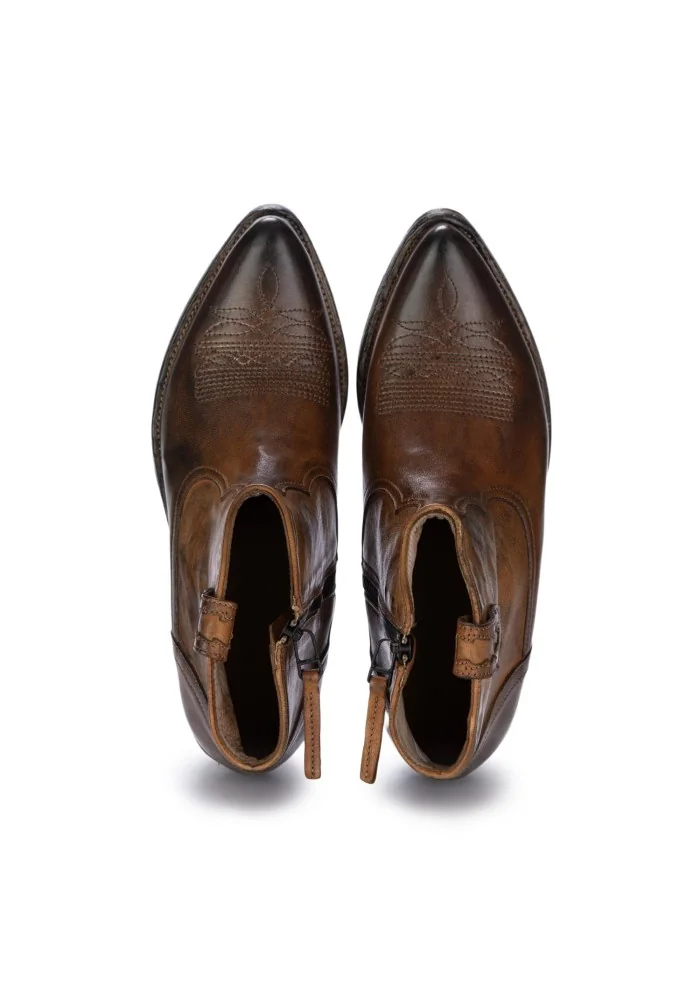 KEEP | STIVALETTI TEXANI CRUST MARRONE SCURO Negozio online di fabbrica