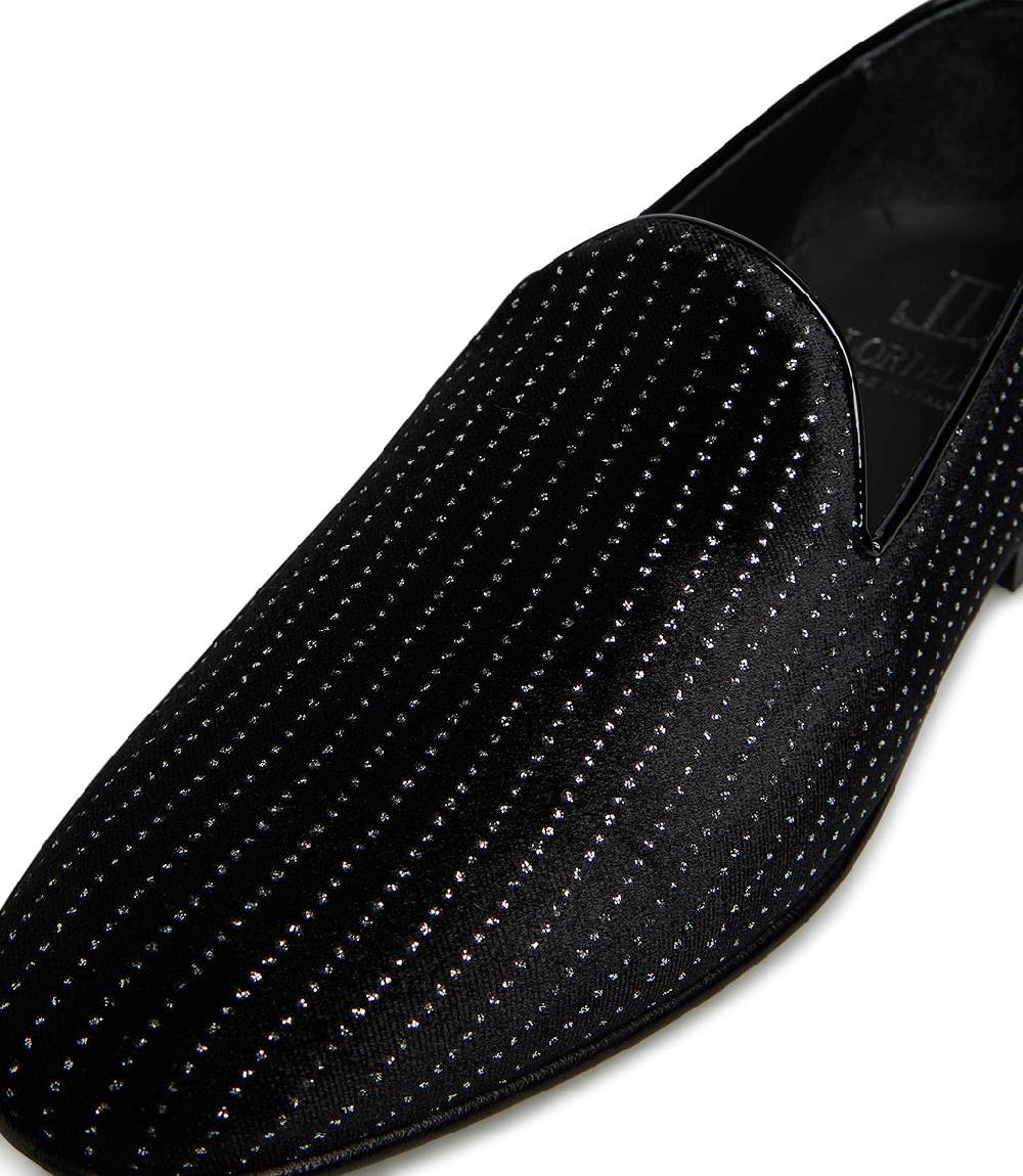 Loriblu Loafer in velluto nero con micro cristalli e dettagli in vernice Moda